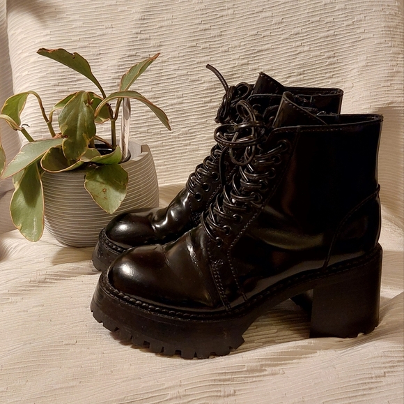 Jeffrey Campbell Shoes - Jeffrey Campbell Black Glossy Combat Boots